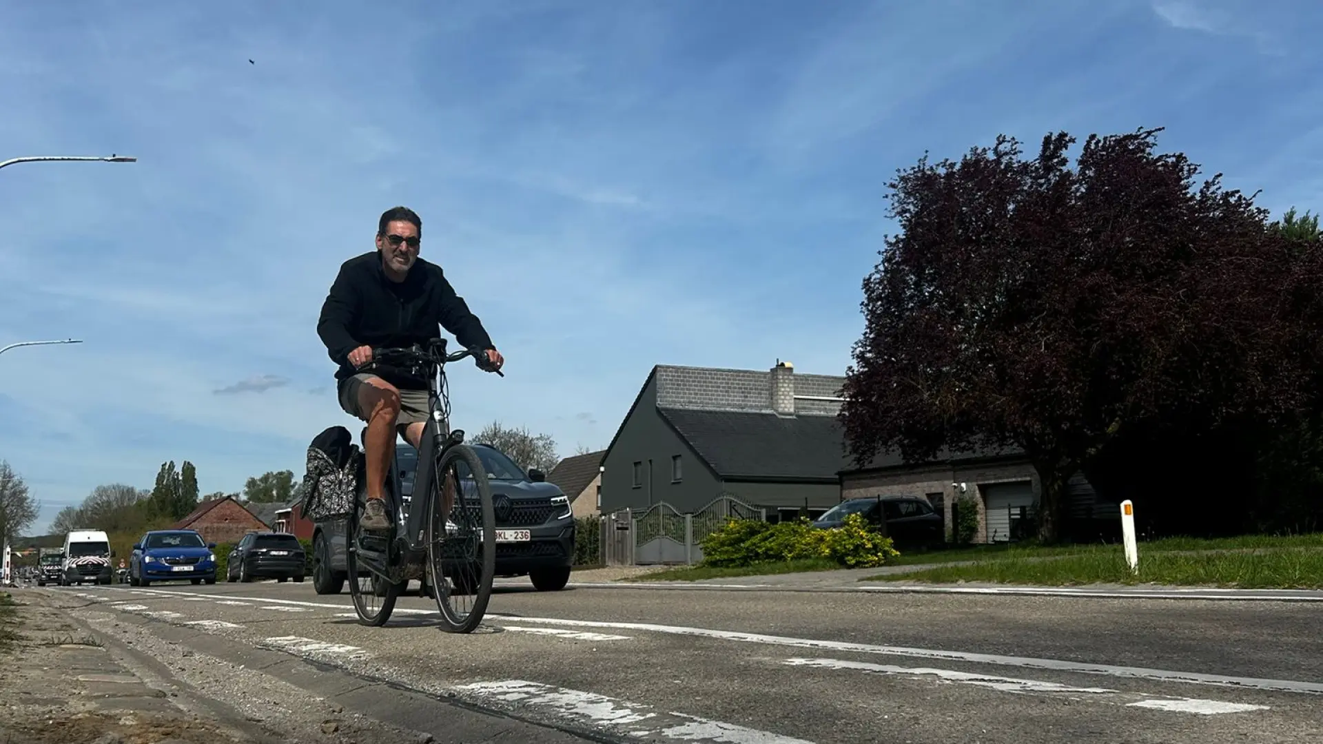 Hoofdafbeelding voor artikel "Minister, maak werk van Leuvensesteenweg…