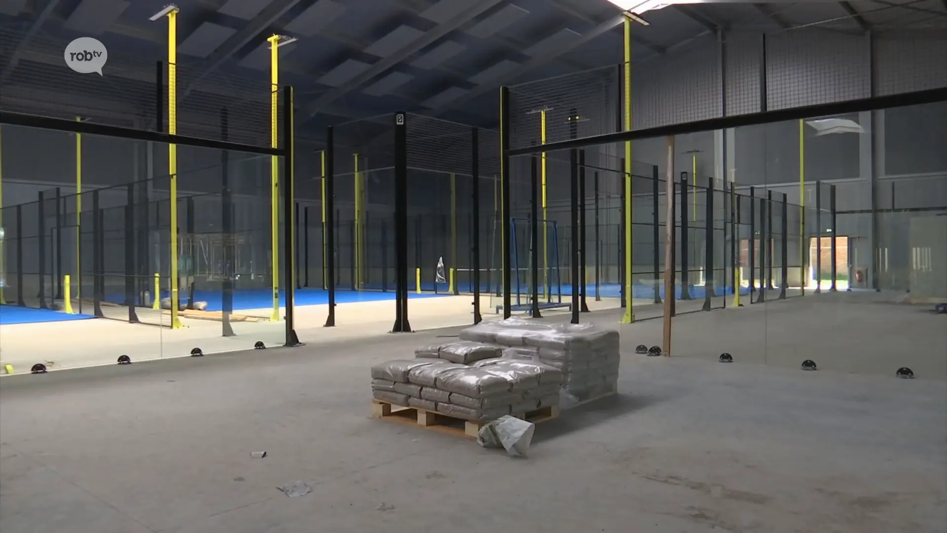 Hoofdafbeelding voor artikel Eerste padelvelden op militair…