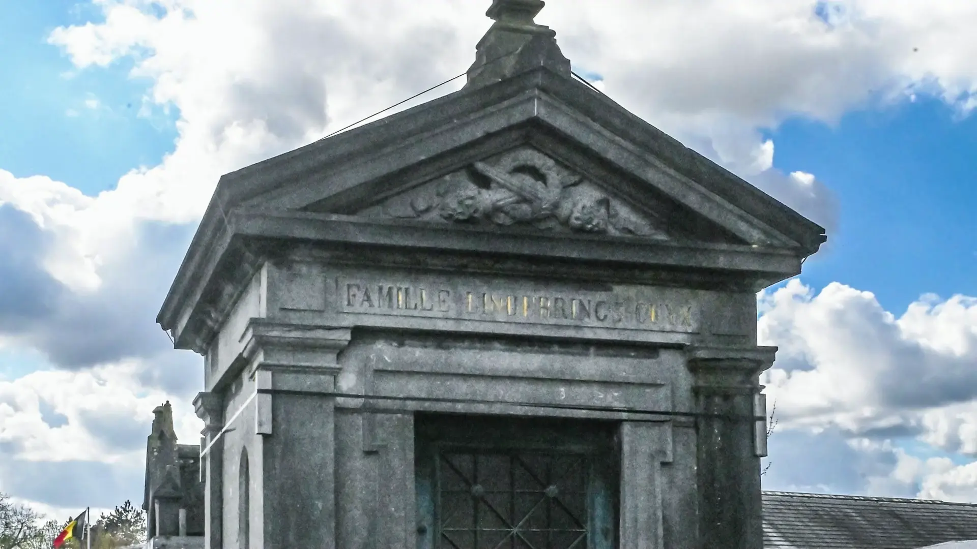 Hoofdafbeelding voor artikel Leuven restaureert 3 grafmonumenten…