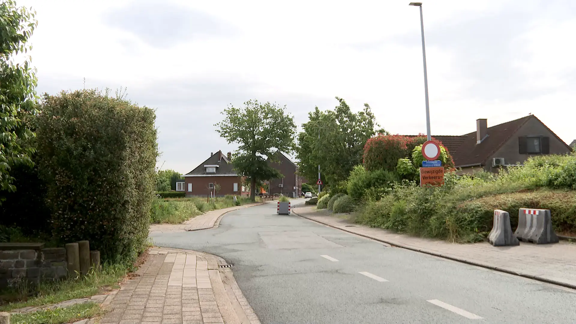 Hoofdafbeelding voor artikel Knip Weggevoerdenstraat in…