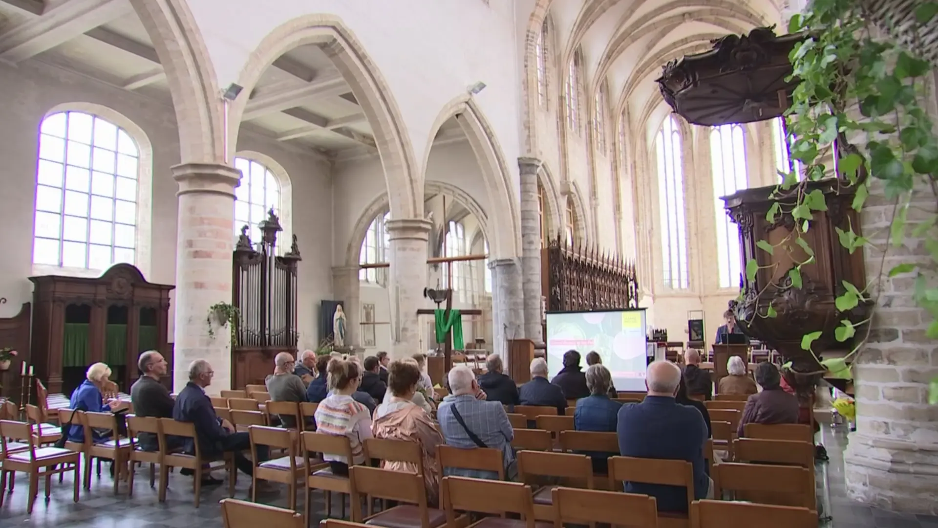 Hoofdafbeelding voor artikel Leuvense Sint-Geertruikerk…