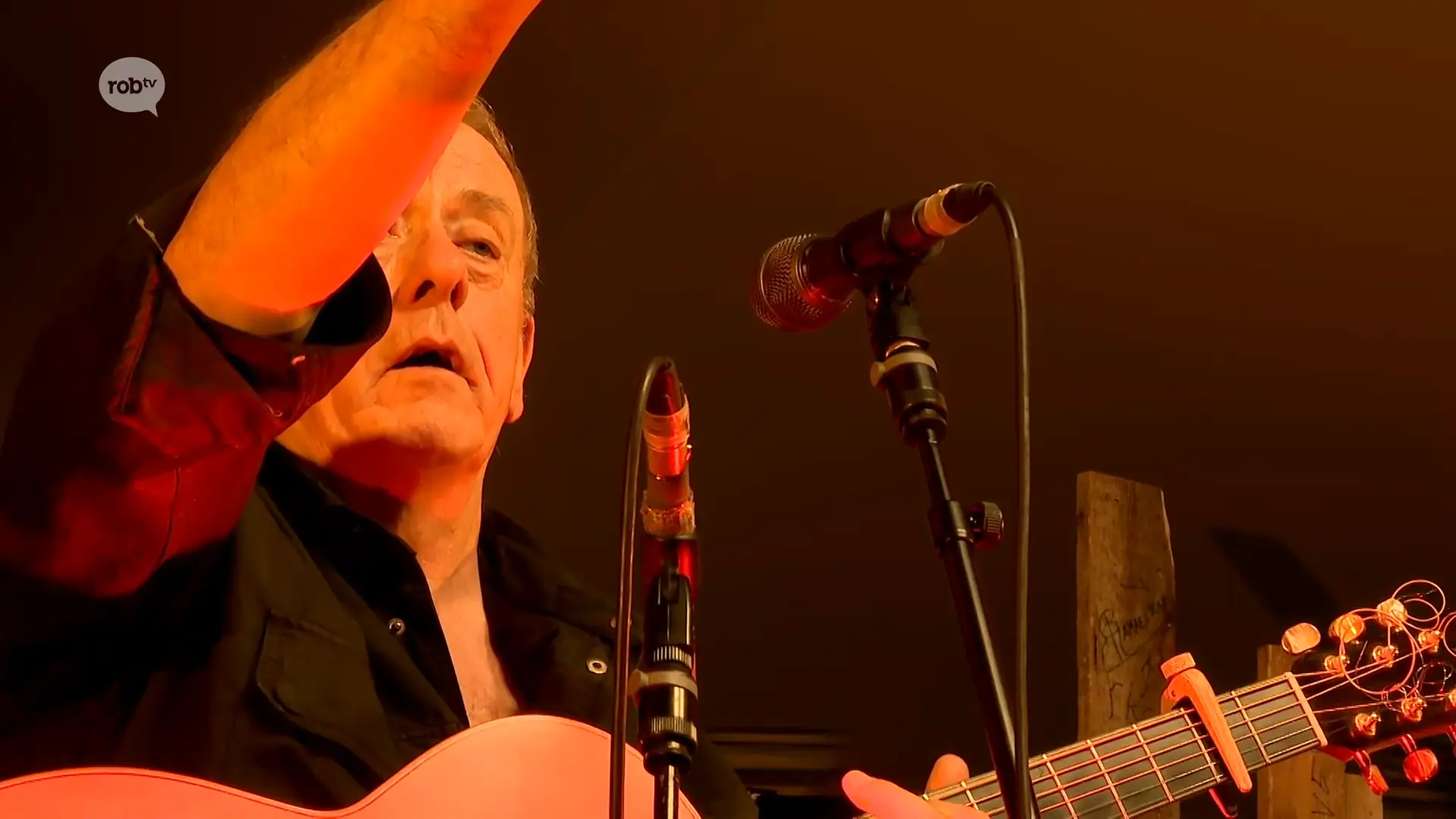 Hoofdafbeelding voor artikel Singer-songwriter Luka Bloom…