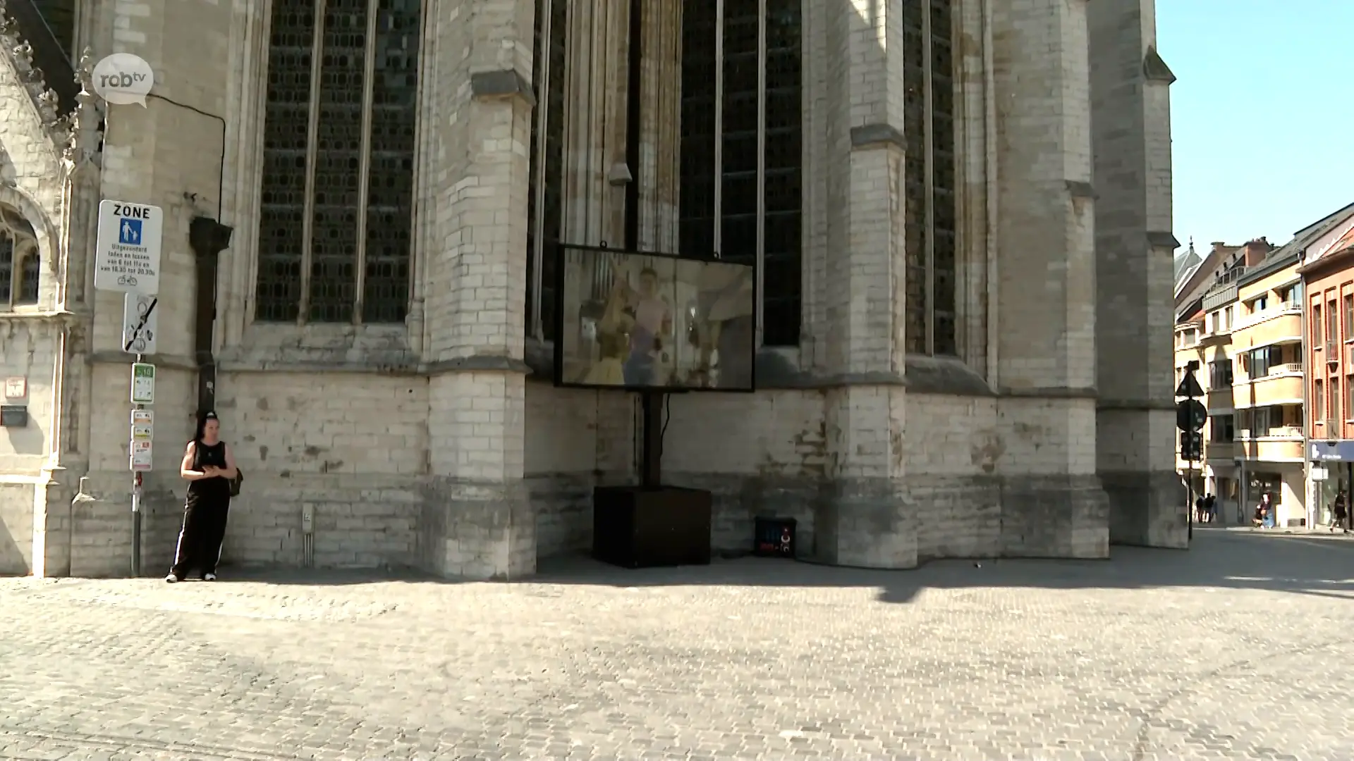 Hoofdafbeelding voor artikel Stad Leuven schaft 10 digitale…