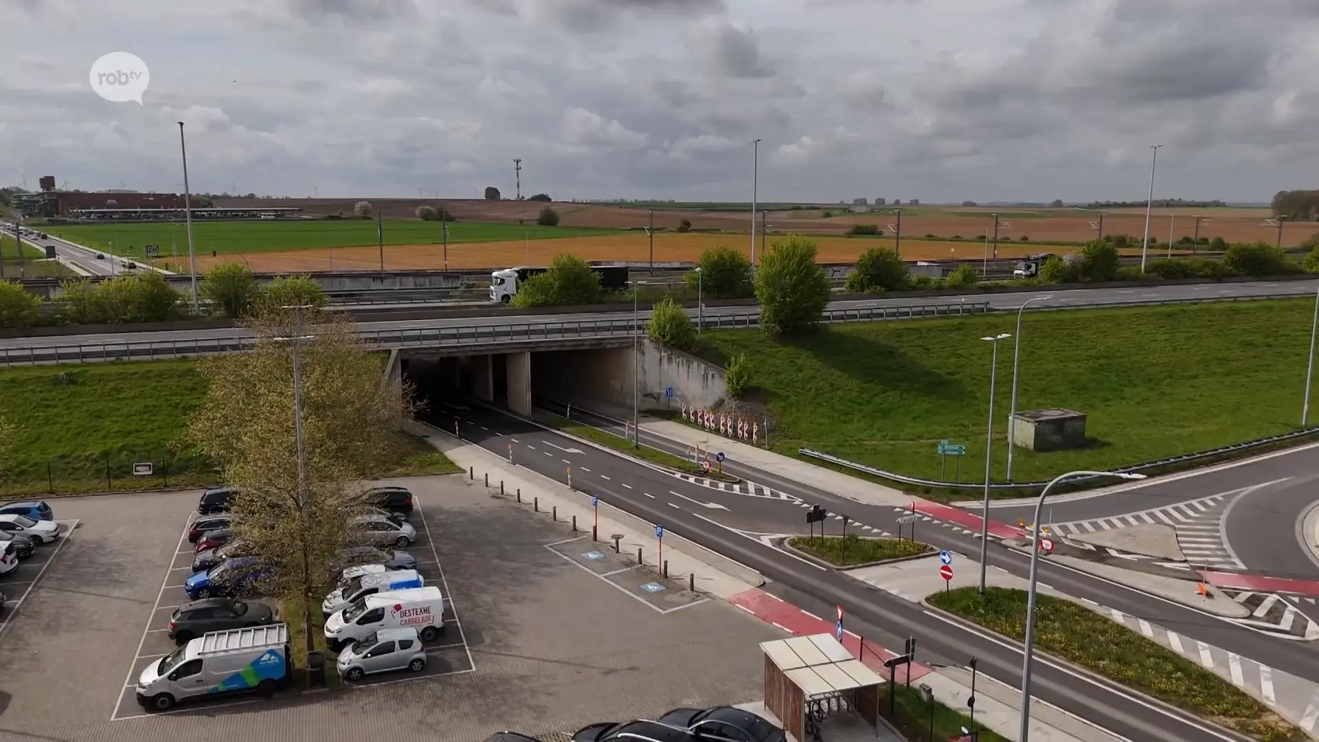 Hoofdafbeelding voor artikel De renovatie van de brug onder…
