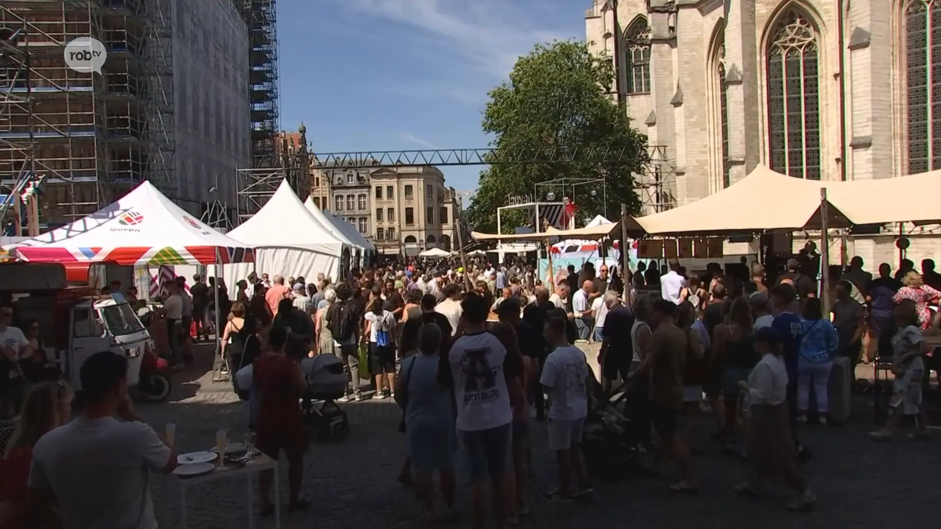 Hoofdafbeelding voor artikel 60 000 bezoekers komen proeven…