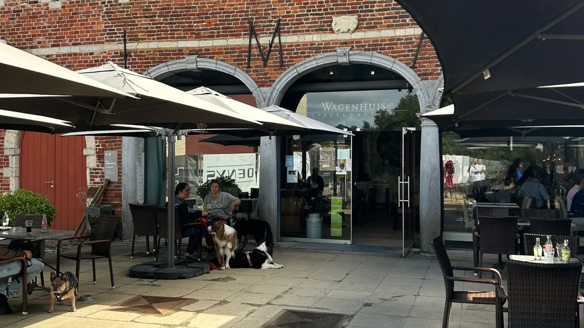 Hoofdafbeelding voor artikel Wagenhuis aan Kasteel van…