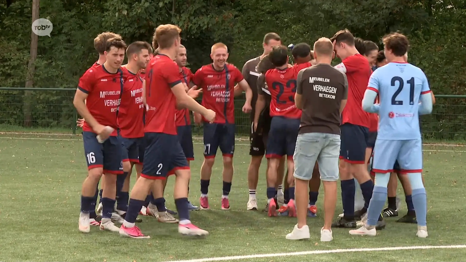 Hoofdafbeelding voor artikel Reacties na derby tussen Linden…