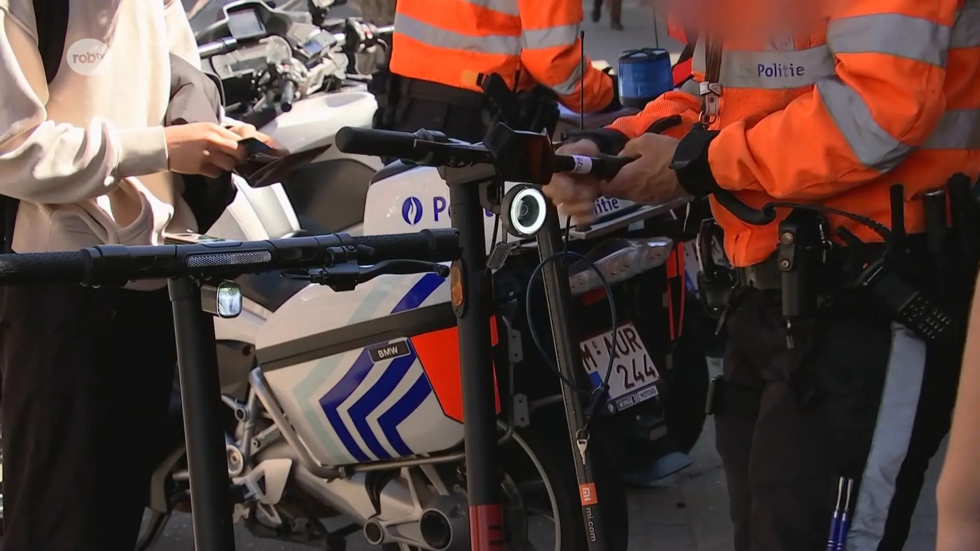 Hoofdafbeelding voor artikel Politie houdt 20 e-steppers…