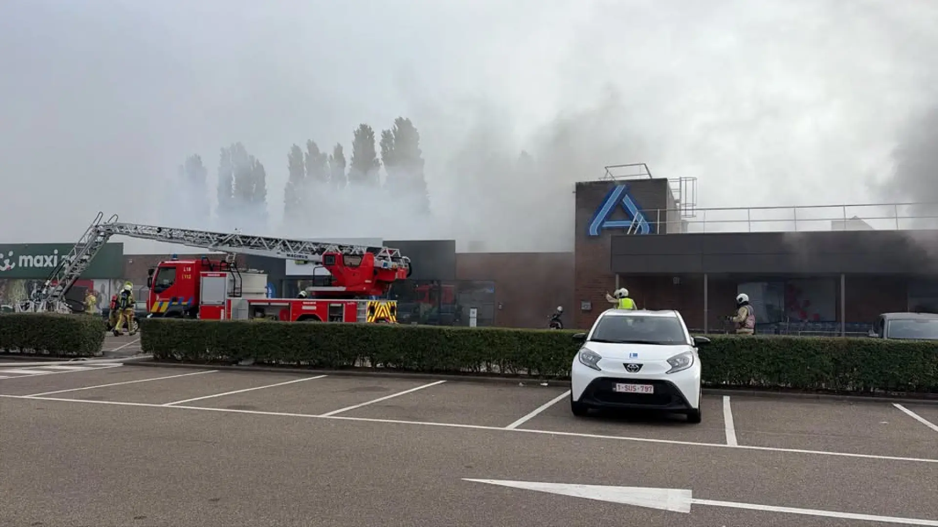 Hoofdafbeelding voor artikel Brand uitgebroken bij supermarkt…