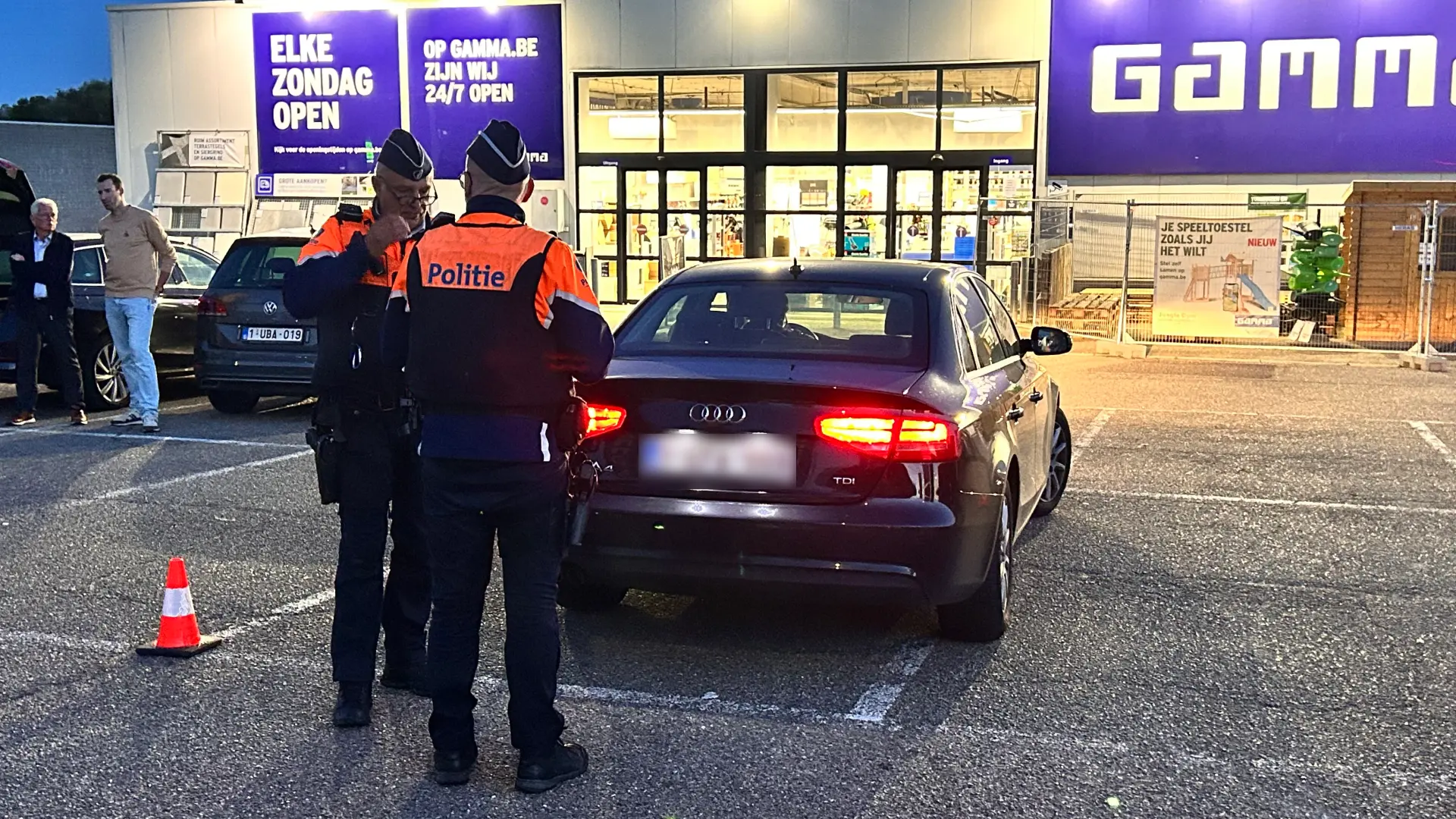 Hoofdafbeelding voor artikel Politie Demerdal voert grote…