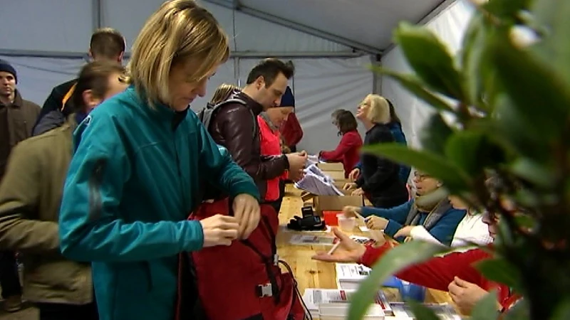 6500 sportievelingen trotseren al lopend Leuvense binnenstad tijdens Eindejaarscorrida