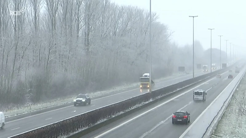 Dramatische voorspellingen zorgen voor lege wegen en kantoorgebouwen