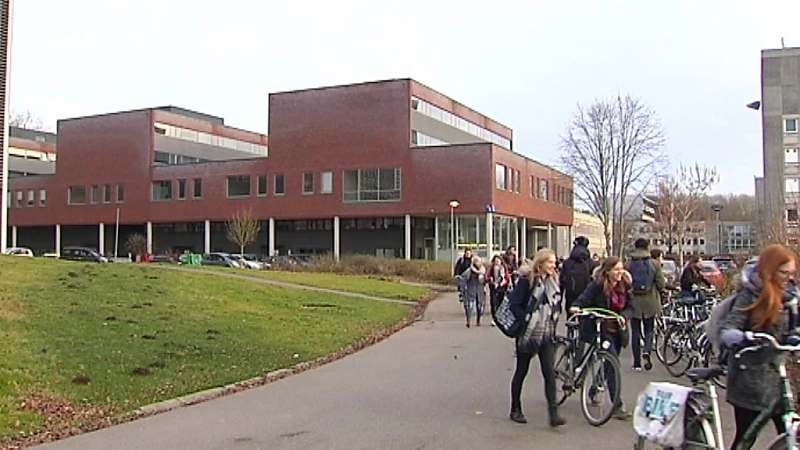 Voormalige prof KU Leuven in beroep vrijgesproken voor aanranding minderjarige meisjes