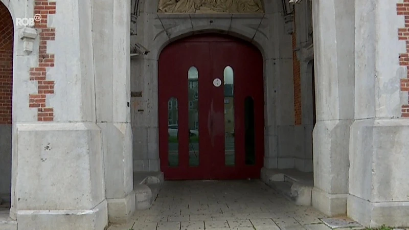 Cipiers van Leuven-Centraal gaan opnieuw aan het werk na akkoord met minister Geens