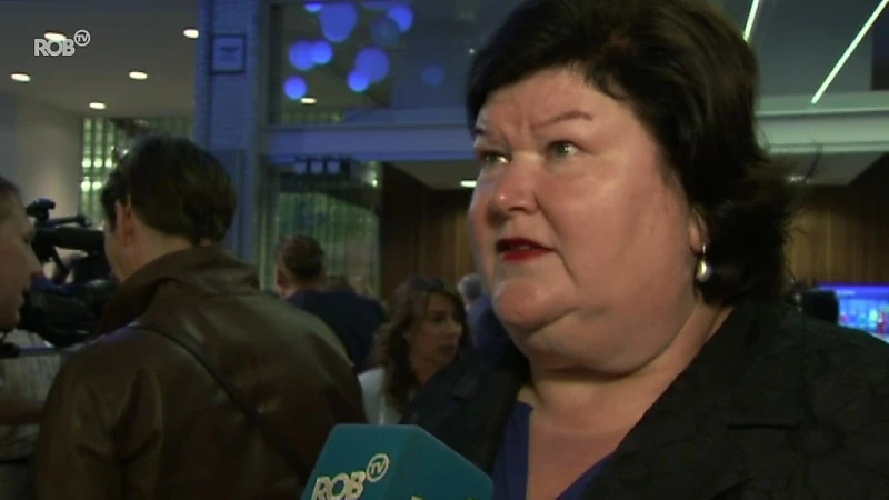 Lijsttrekkers Gwendolyn Rutten en Maggie De Block reageren op blauwe verlies