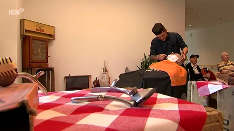 Bijna vaderdag: barbier neemt mannelijke bewoners WZC Sint-Jozef in Rillaar onder handen
