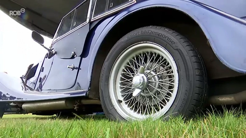 Hoe zeldzaam kan je oldtimer, motor of vliegtuig zijn? Schaffen verzamelt unieke pareltjes van voertuigen