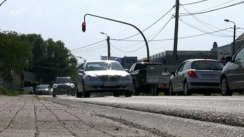 Motorrijder geflitst aan 166 km/u op Keerbergsesteenweg in Haacht