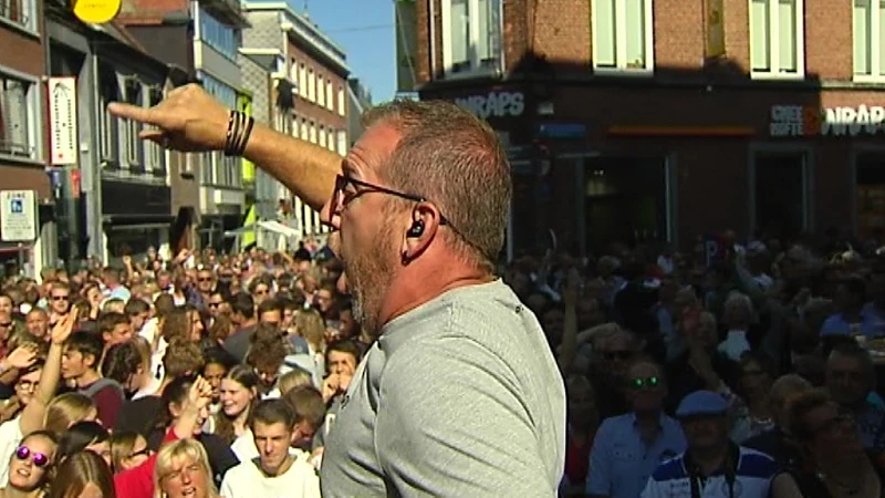 Sam Gooris zet Leuvense Jaarmarkt in vuur en vlam