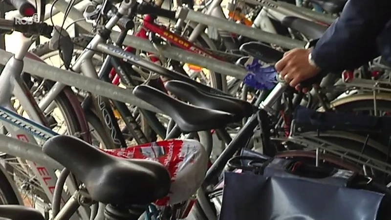 Man (27) opgepakt voor fietsdiefstallen en handel in gestolen fietsen in Leuven