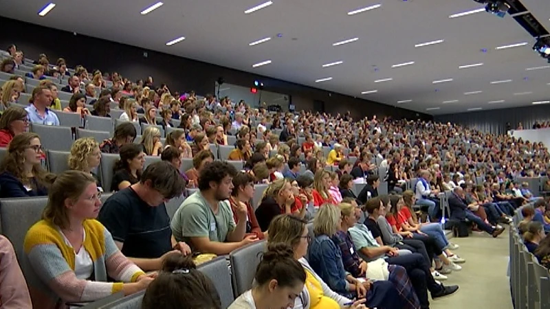 Peter Adriaenssens op de planken in theaterstuk over kinderpsychiatrie