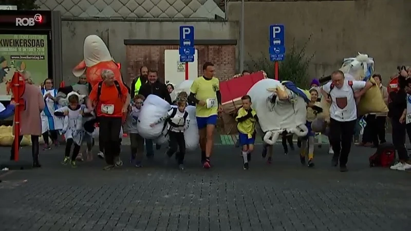 Knotsgekke stratenloop en Tiense reuzen op Kweikersdag