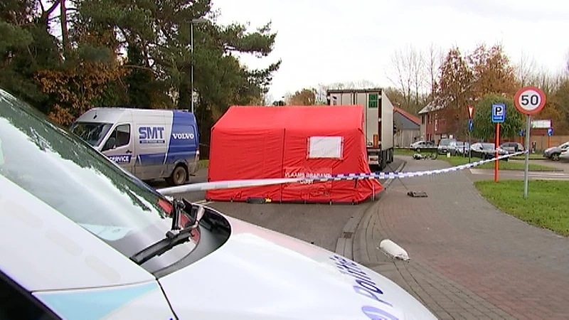 Dodelijk ongeval aan rotonde Rotselaar, vrachtwagen merkt fietser te laat op