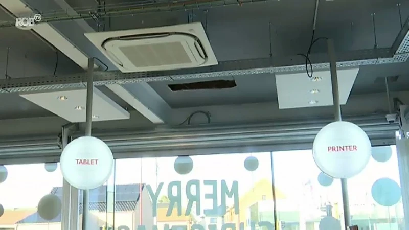 Dieven maken gat in dak Vanden Borre Diest en stelen voor 25.000 euro aan gsm's en reflexcamera's