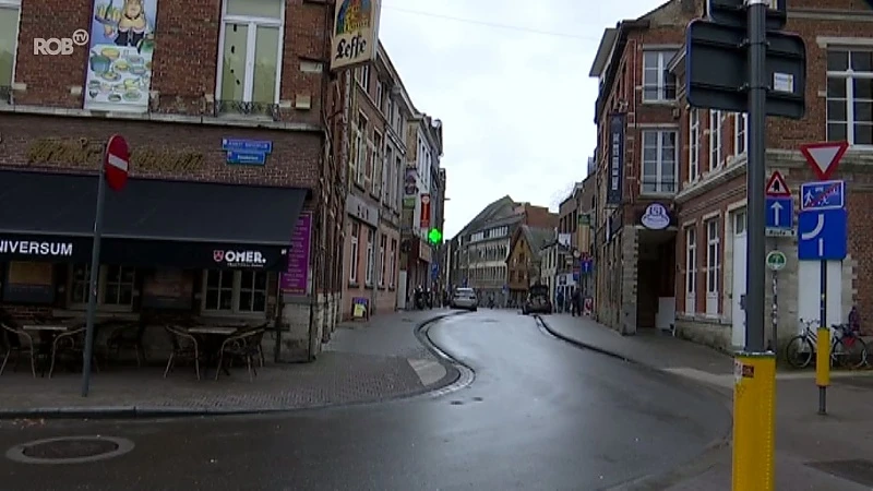 Handelaarsvereniging Liefst Leuven wil een bus door Tiensesstraat