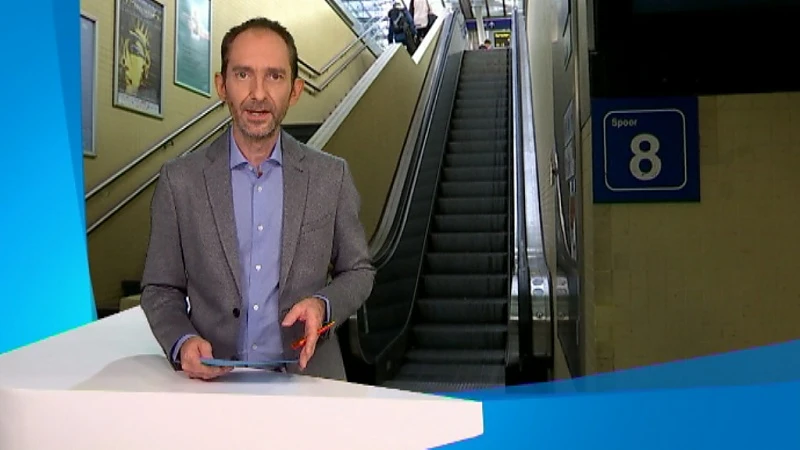 De roltrappen in het station van Leuven moeten eind maart volledig hersteld zijn