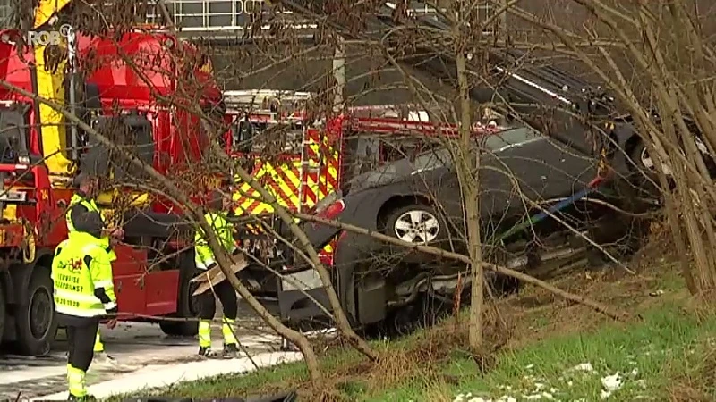 Kettingbotsing met negen voertuigen op E314 in Winksele