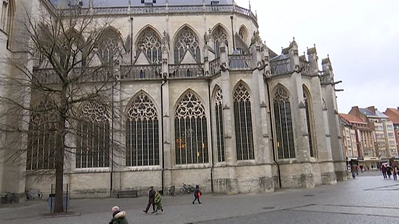 Na 35 jaar restaureren: Sint-Pieterskerk en Het Laatste Avondmaal van Dieric Bouts weer in volle glorie te bezoeken