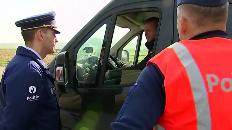Politiepatrouilles controleren of mensen maatregelen volgen: "We willen vooral sensibiliseren"