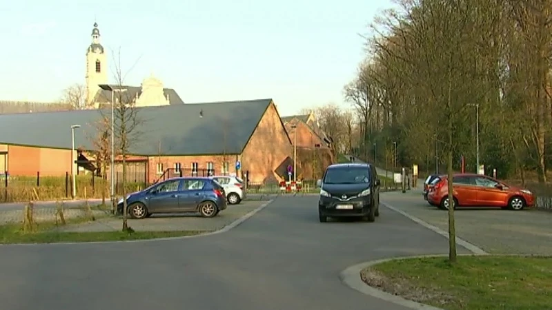 Parkeerverbod in omgeving abdij van Averbode