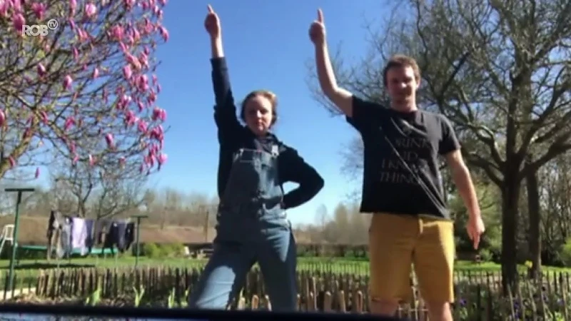 Hoofdafbeelding voor artikel Zo beleven jullie de coronacrisis:…