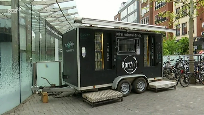 Pal in het centrum van Leuven kan je nu producten kopen van bij de lokale boer.