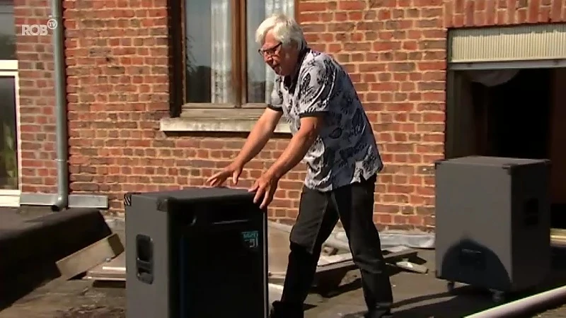 Politie legt dakconcert van Frank en Linda vroegtijdig stil