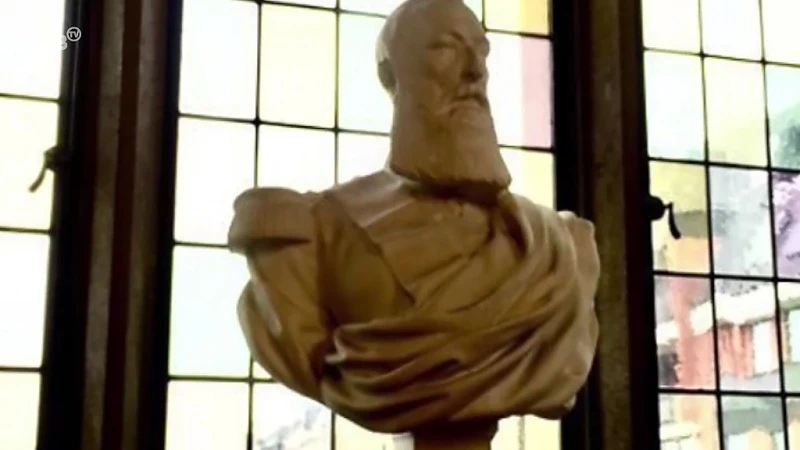 KU Leuven haalt standbeel Leopold II uit Universiteitsbibliotheek