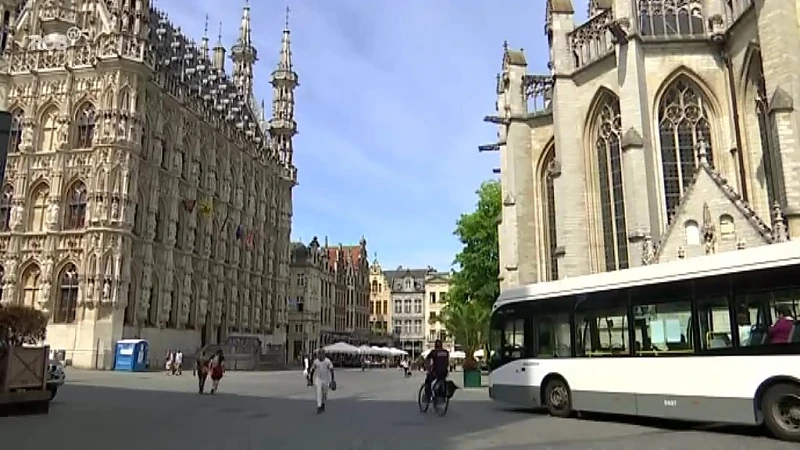 Eigenaar hotel The Fourth doet oproep: "Maak de Leuvense Grote Markt volledig busvrij"