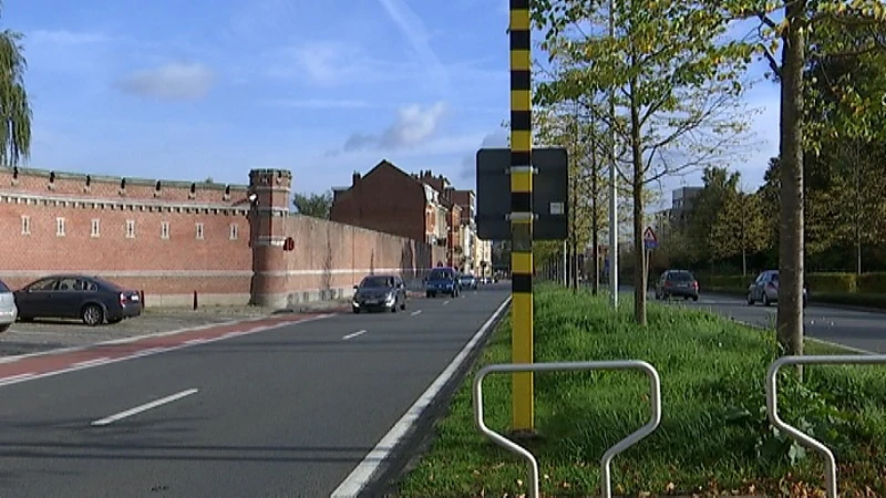 6 gedetineerden Leuven-Centraal trekken naar rechtbank om online te kunnen studeren