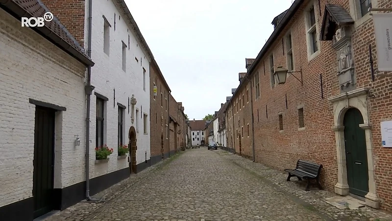 Diest zoekt investeerders voor restauratie vervallen begijnhuisjes, aantal huurcontracten worden stopgezet