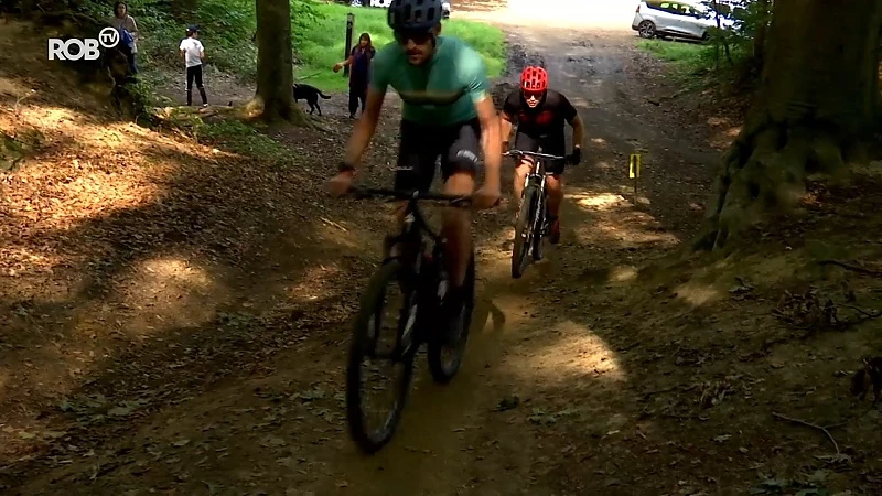 1.000 sportievelingen wagen zich aan mountainbike tourtocht van Rapide Wezemaal