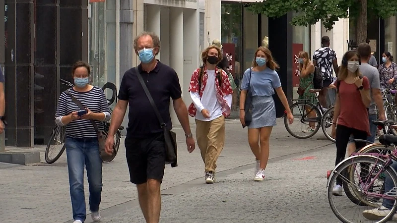 Biostatisticus Geert Molenberghs (KU Leuven) roept op om vooral op de werkvloer heel aandachtig te blijven voor coronavirus