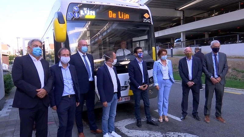 Primeur in Vlaanderen: eerste elektrische bus rijdt in Leuven rond