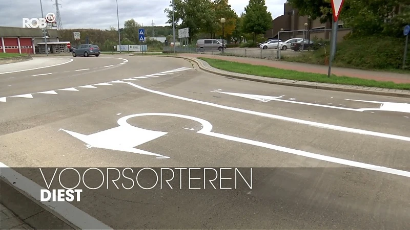 Rotonde Diest krijgt voorsorteerstroken