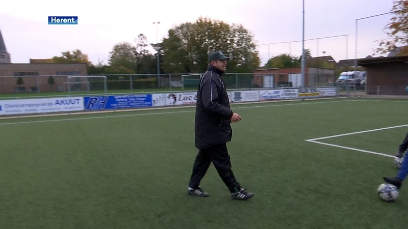 Laatste voetbaltrainingen voor jongeren ouder dan 12: "Eens gaan lopen dan maar"