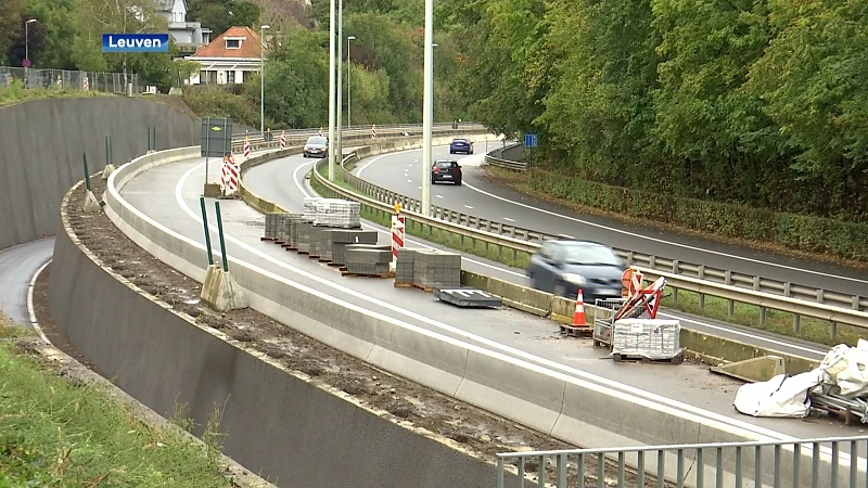 Vanaf morgen kan je na 7 jaar weer met de fiets over de Lüdenscheidsingel rijden
