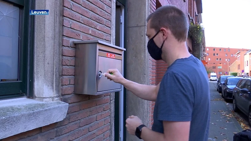 Verschillende inwoners van Kessel-Lo krijgen fake flyer in de bus over coronavaccinatie
