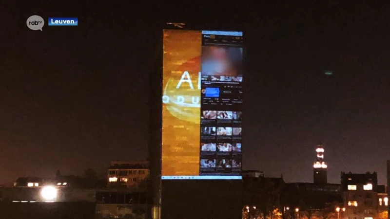 Alweer porno te zien op provinciehuis, Leuven gaat tent met projector extra bewaken