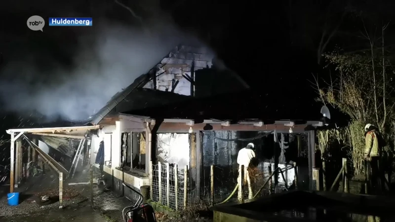Woning in Ottenburg volledig uitgebrand